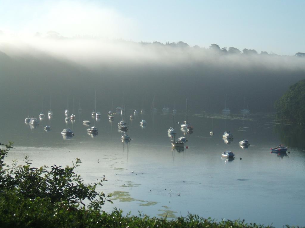 Waterside Holiday Cottages Truro Esterno foto