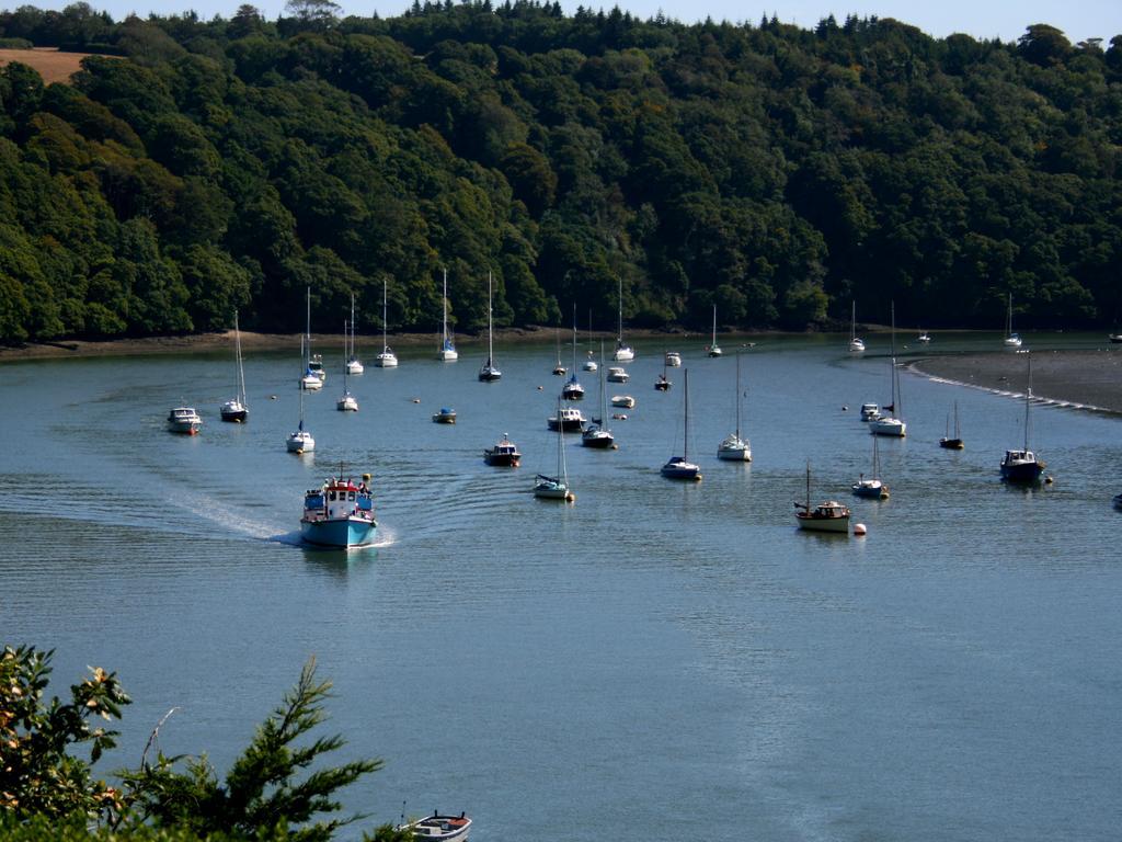 Waterside Holiday Cottages Truro Esterno foto